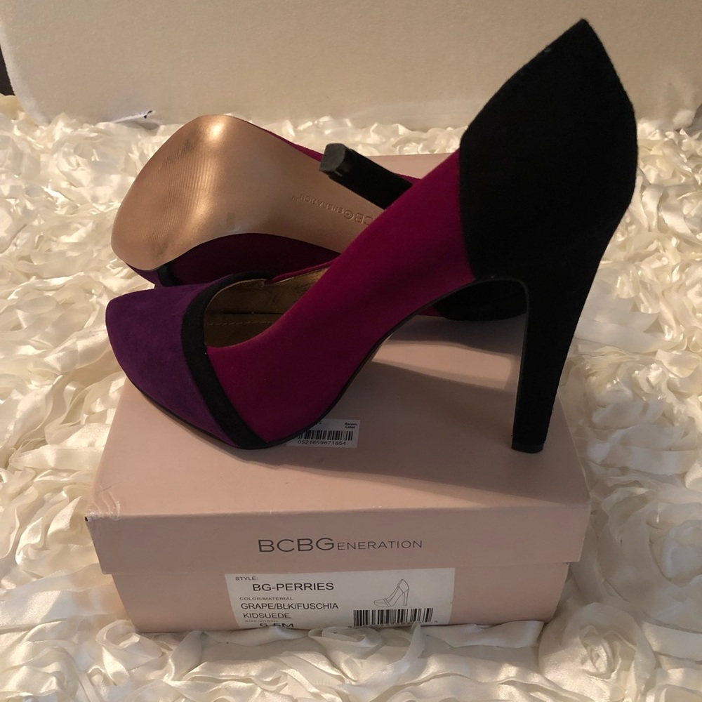 Heels - Picture 2 of 2